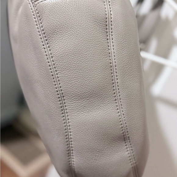 MICHAEL Michael Kors Light Gray Hobo Bag - Picture 3 of 4